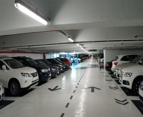 Parking Saba Bamsa Jardinets de Gràcia - Barcelona