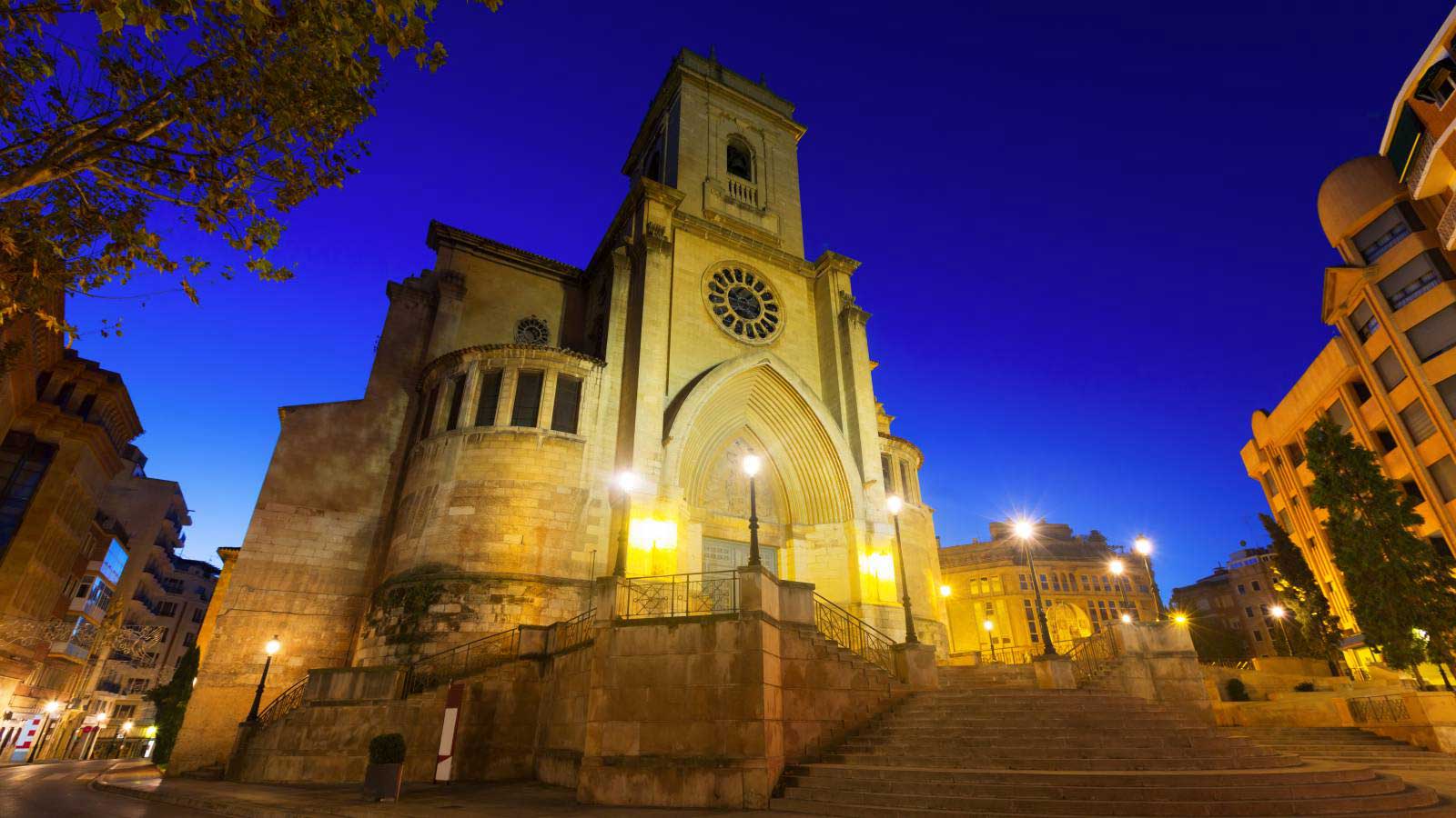 Plaza de la Catedral y Ayuntamiento de Albacete