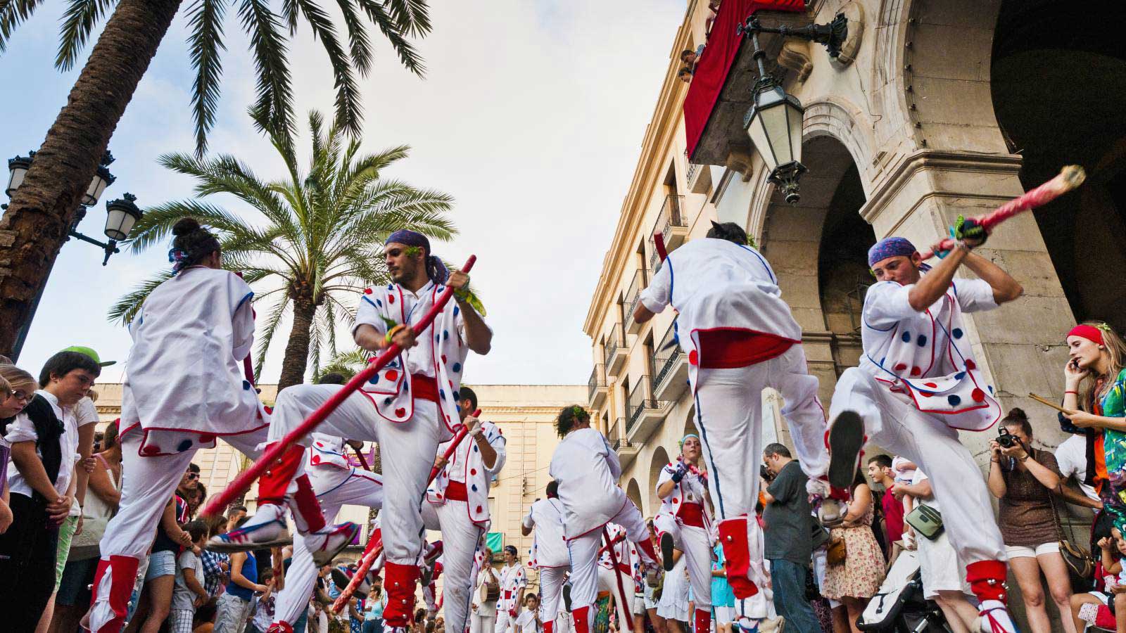 Plaza de la Vila y Ayuntamiento de Vilanova i la Geltrú